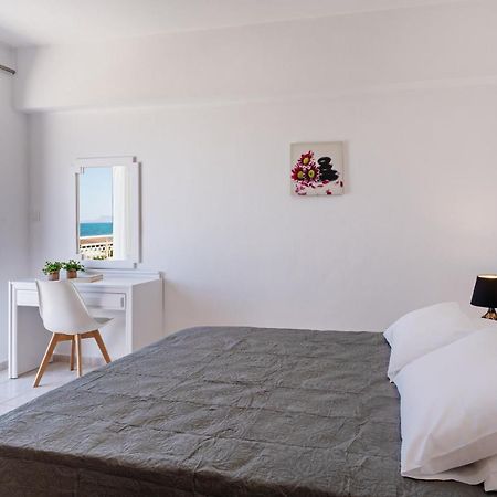 Azure Seaside Apts Magnisía Exterior foto